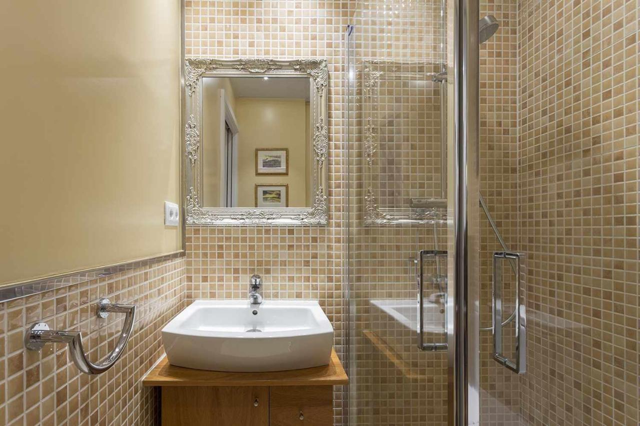 Beautiful Y Luxury Apartment Centrallylocated Barcelona Exterior photo